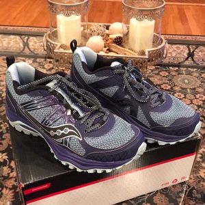 Saucony Grid Excursion Athletic Shoes